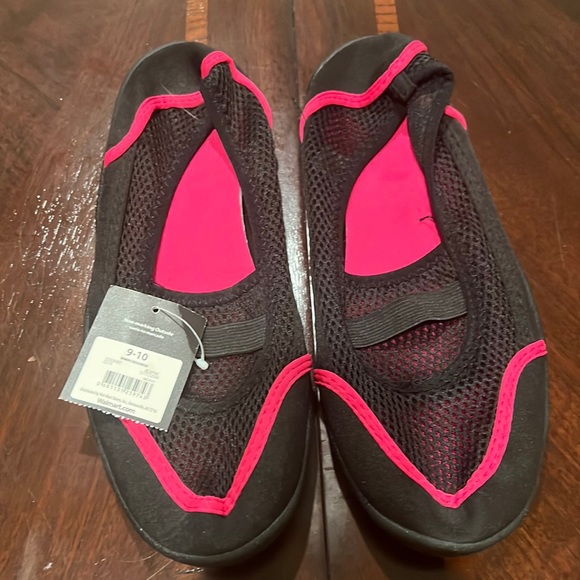 Athletic Works Shoes Womens Water Shoes Size 9 Poshmark